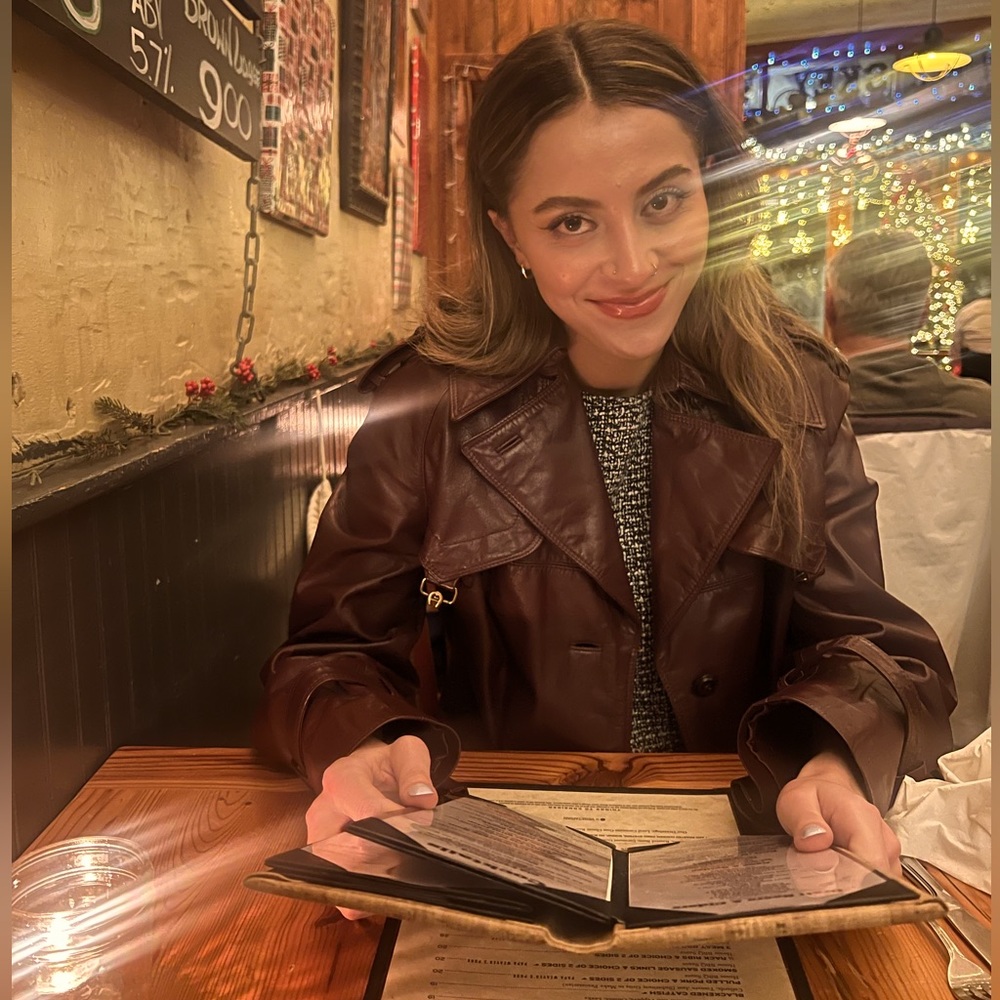 Meet your Posher, Mariam